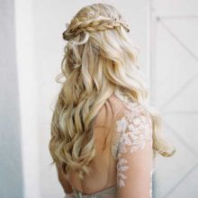 Quick and simple wedding hairstyle ideas for long hair