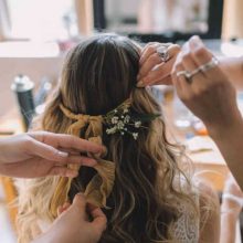 How to make your hair shiny before wedding day